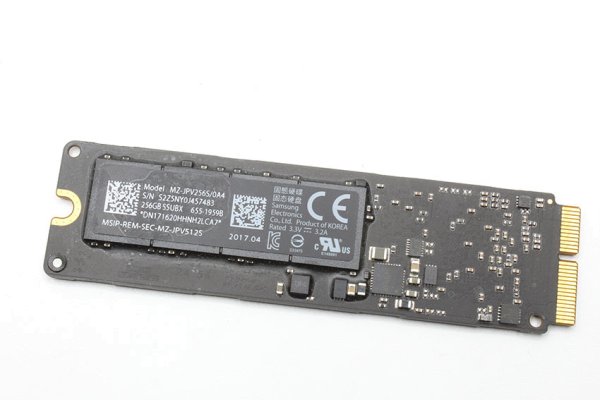 original Apple SSD  original Apple SSD